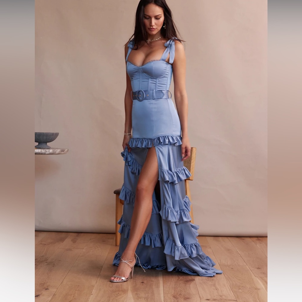 V Chapman The Lisianthus Dress in Infinity